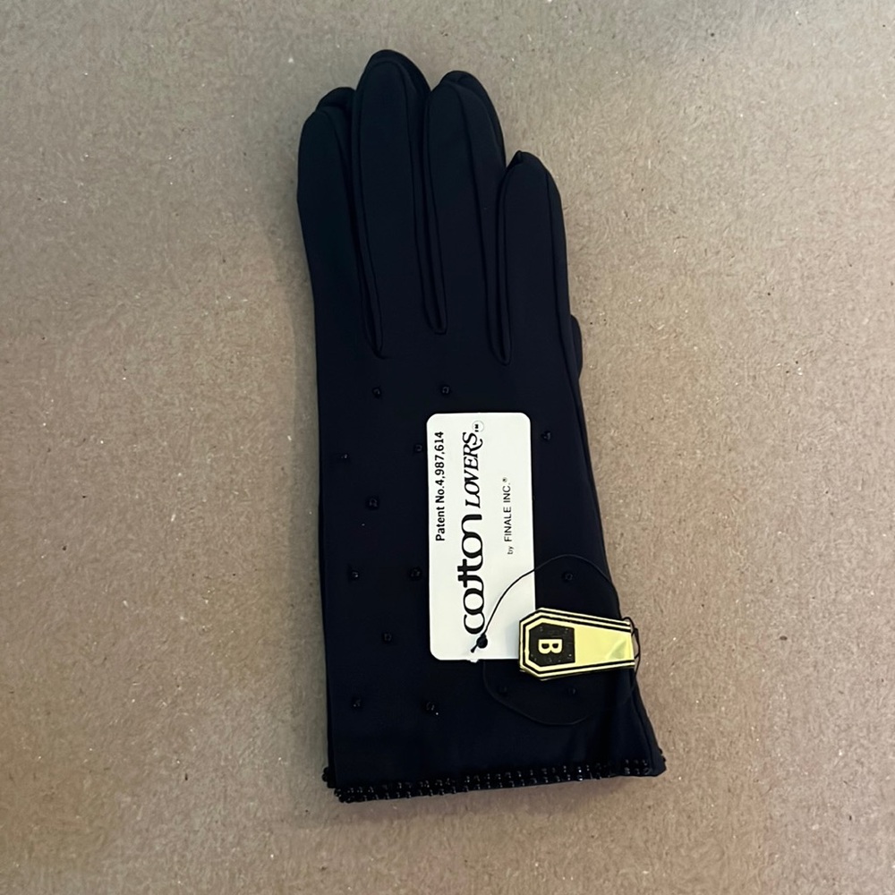 On a Pedestal Matte Wrist Length Gloves with Beaded Cuff - size B